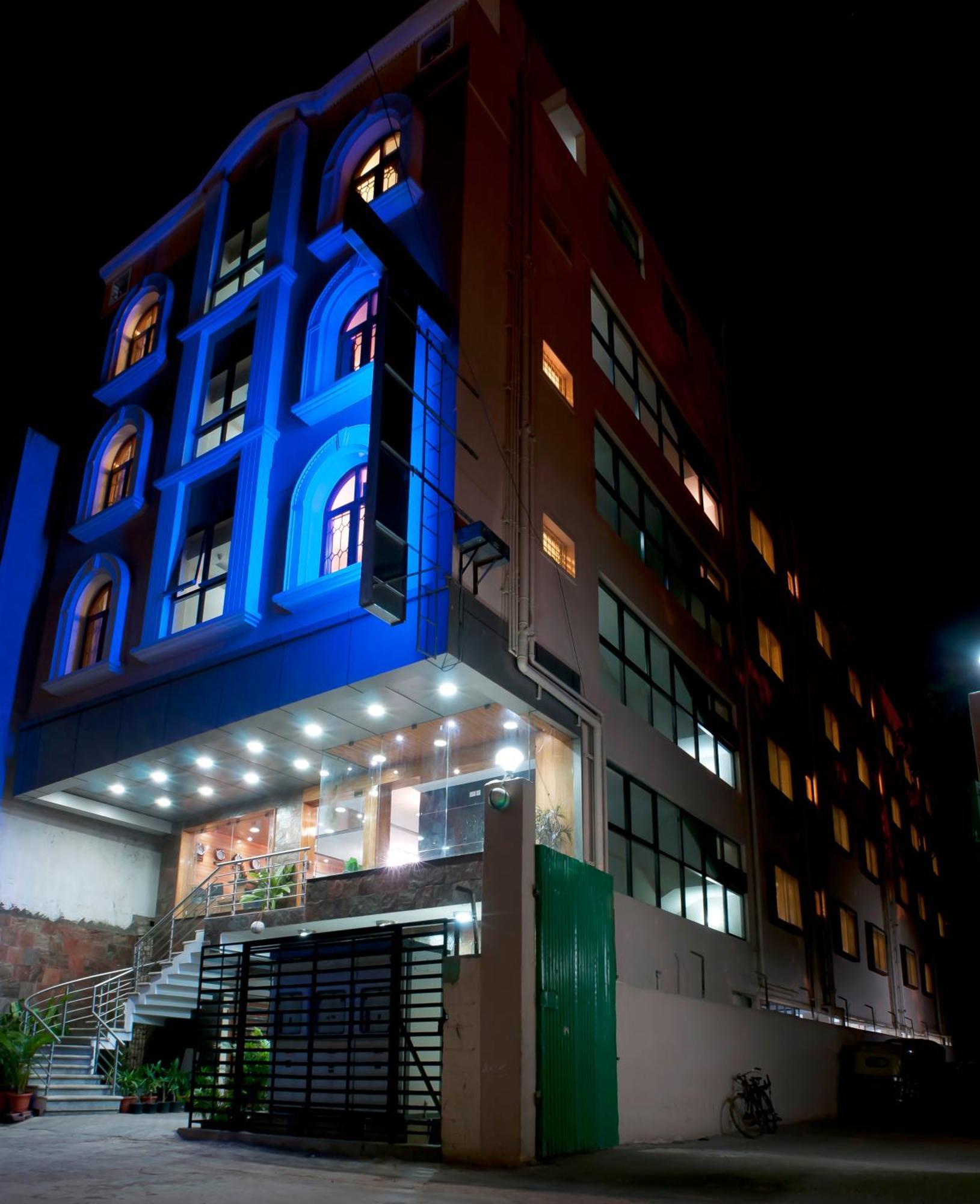 מלון העיר בנגלור Sheetal Residency מראה חיצוני תמונה