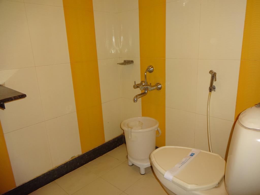 מלון העיר בנגלור Sheetal Residency מראה חיצוני תמונה